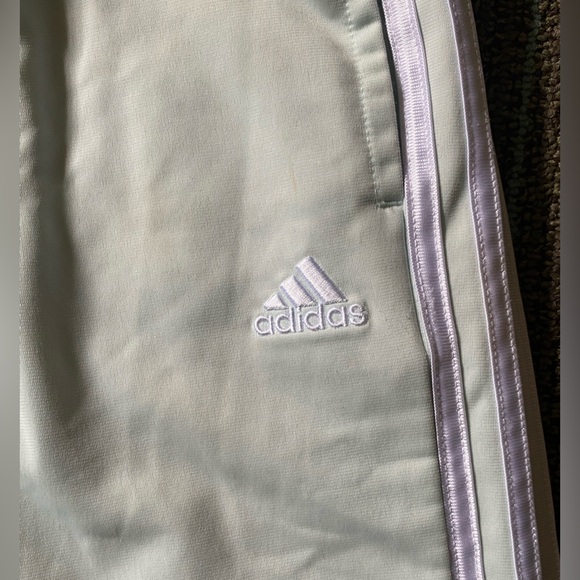 Adidas - Picture 3 of 9